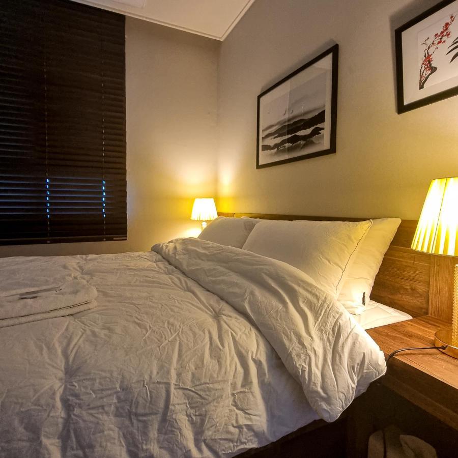 Humphreys 2 Min Vintage Korean Room بيونجتايك المظهر الخارجي الصورة